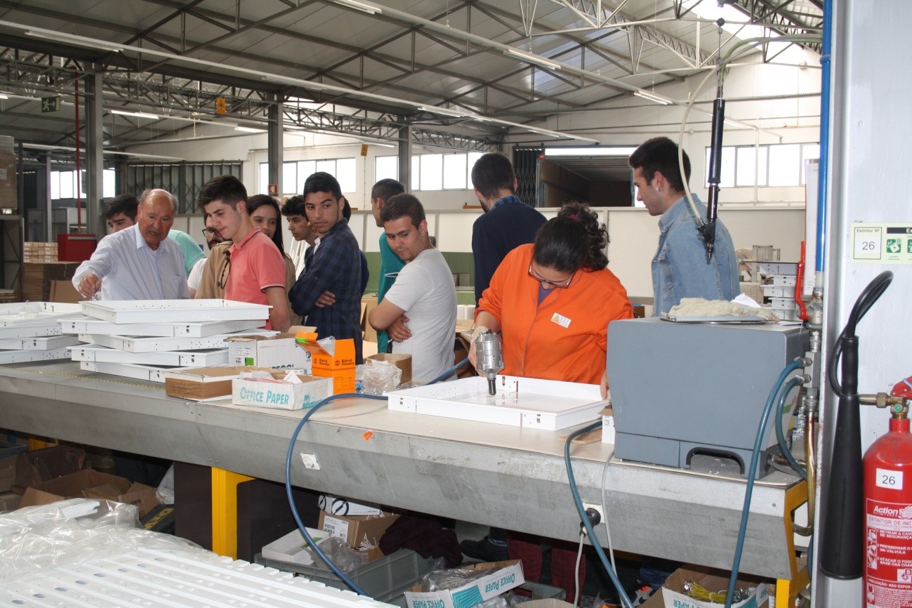 EEE - Empresa de Equipamento Elétrico
